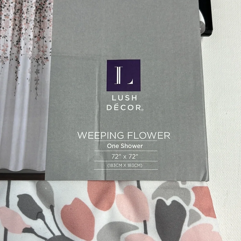 NWT-Lush Decor Weeping Flower. Shower Curtain.72 inches length x 72 inches wide.